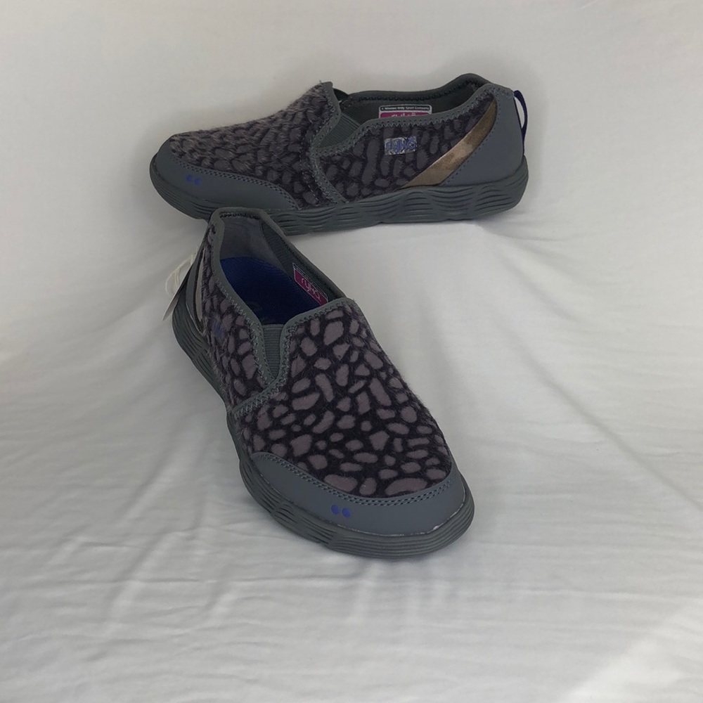 Ryka Thriller Slip-on Gray and Purple 5.5M